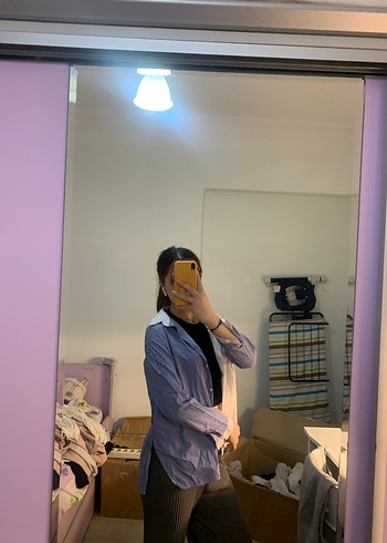 Beyaz mavi desenli uzun kollu gömlek - Görsel 3