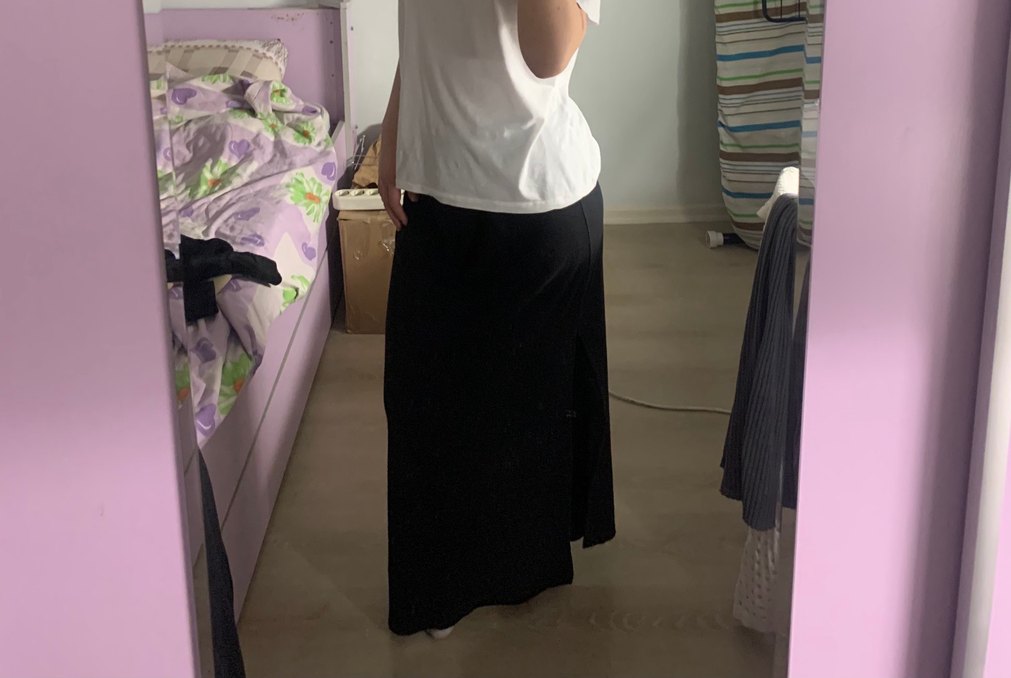 Yırtmaçlı Siyah Midi Etek - Görsel 3