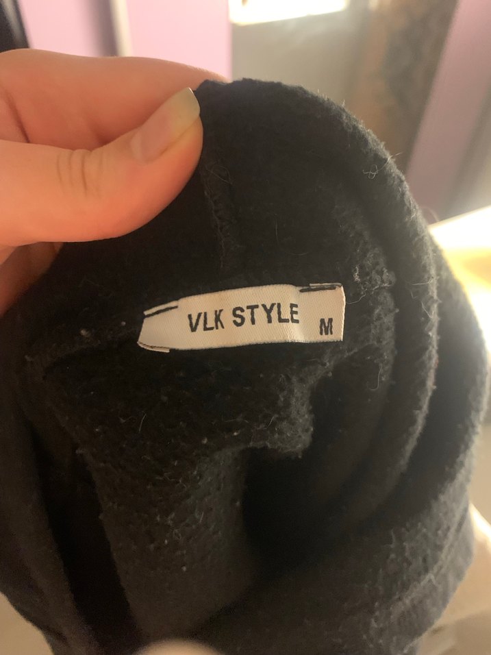 İpli siyah crop sweatshirts - Görsel 3