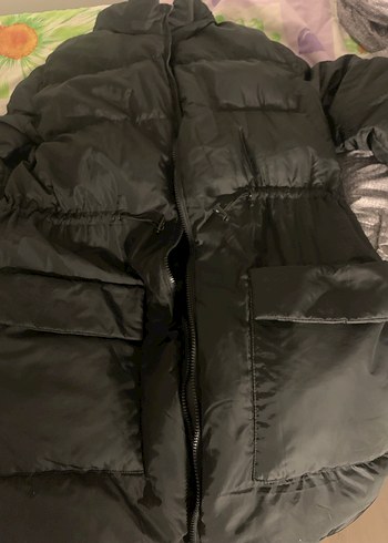 Siyah Kışlık Kadın Mont - Görsel 3