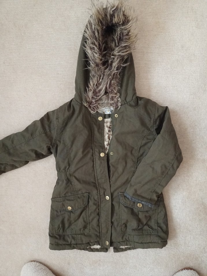 Kız Çocuk Gri Kamuflajlı Kürklü Mont - Görsel 5