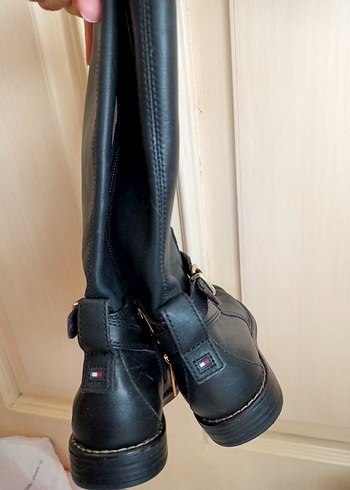 Tommy Hilfiger Siyah Deri cocuk çizme - Görsel 7