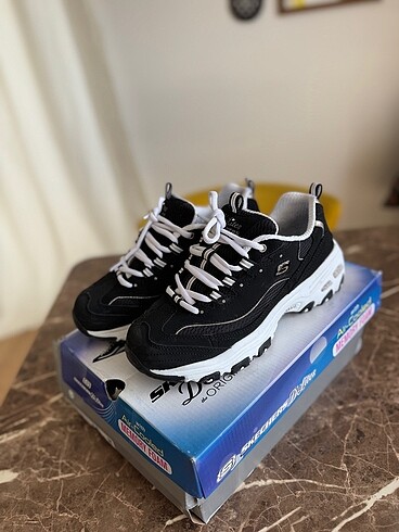 37 Beden Skechers 37 numara