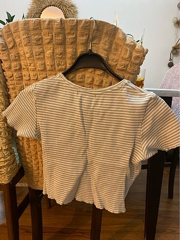 Pull and Bear Yeşil beyaz crop tshirt