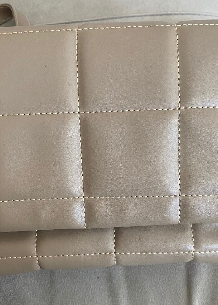 Kapitone Askılı Çanta - Görsel 2