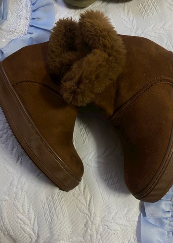 Kahverengi Süet Kürklü Kadın Dolgu Topuk Bot - Görsel 2