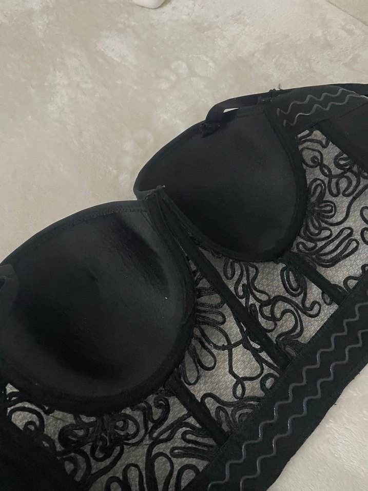 Siyah Dantel Nakışlı Straplez Bustiyer - Görsel 5