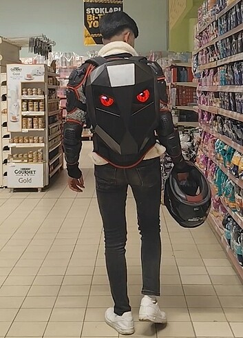 LED gözlü sırt çantası 