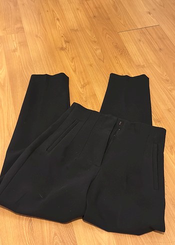 Siyah Kadın Kumaş Pantolon, Normal Kesim, Fermuarlı