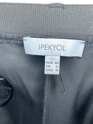 40 Beden siyah Renk ipekyol Kumaş Pantolon %70 İndirimli.