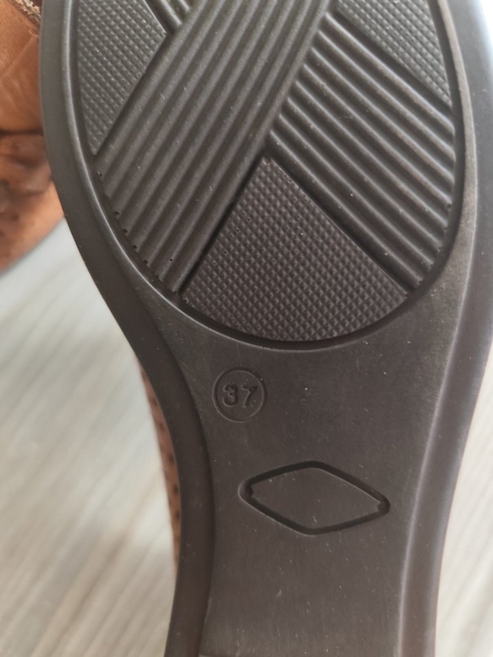 Kahverengi Deri Dolgu Topuklu Kadın Ayakkabı - Görsel 4