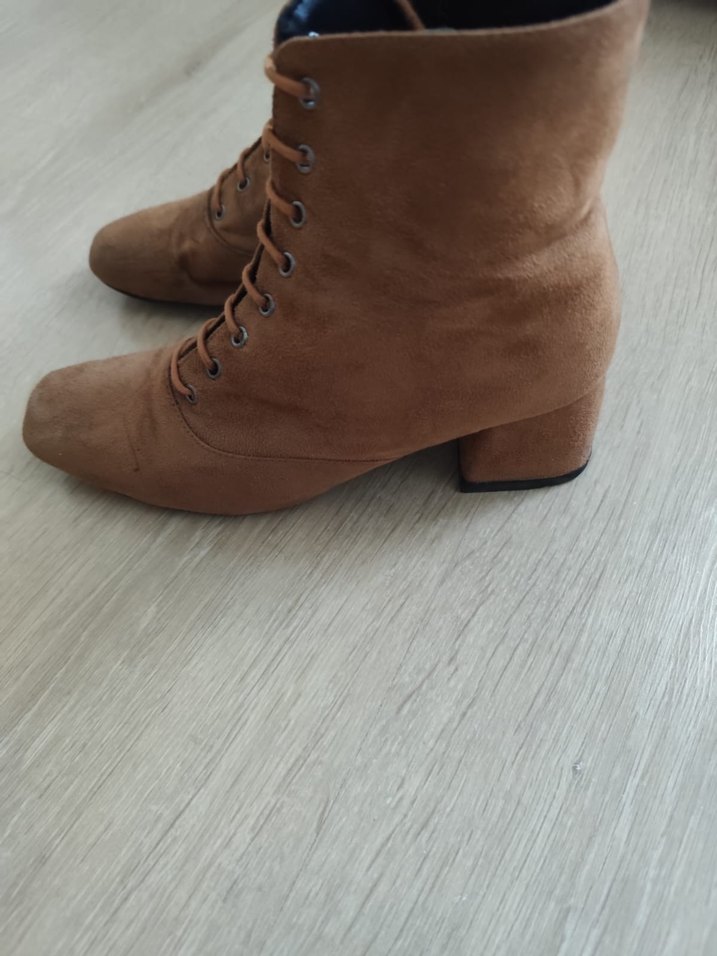 Kahverengi Süet Bağcıklı Stiletto Bot - Görsel 4