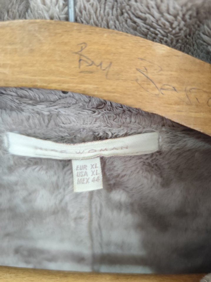 Bej Midi Kadın Düğmeli Kaban İçi Tüylü - Görsel 3