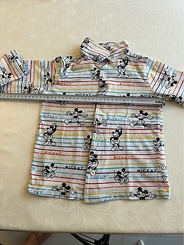 Mickey mouse desenli lisanslı pijama takımı. En son fotoğrafta g - Görsel 6