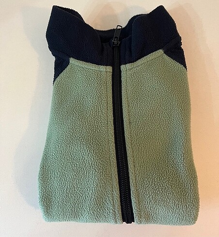 5 Yaş Beden lacivert Renk H&M marka 4-6 yaş polar hırka