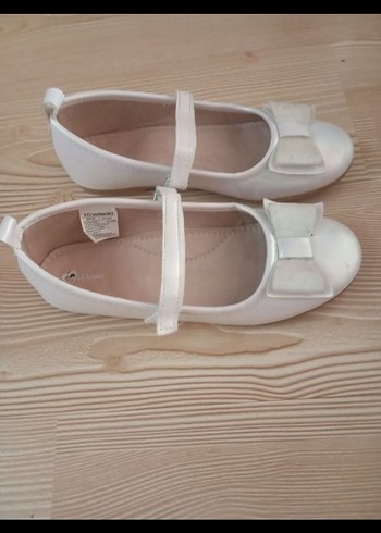 Kız Çocuk Beyaz Tokalı Babet - Görsel 2