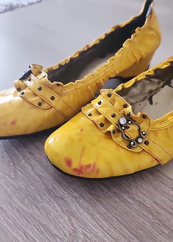 Sarı Parlak Tokalı Blok Topuklu Kadın Babet - Görsel 3