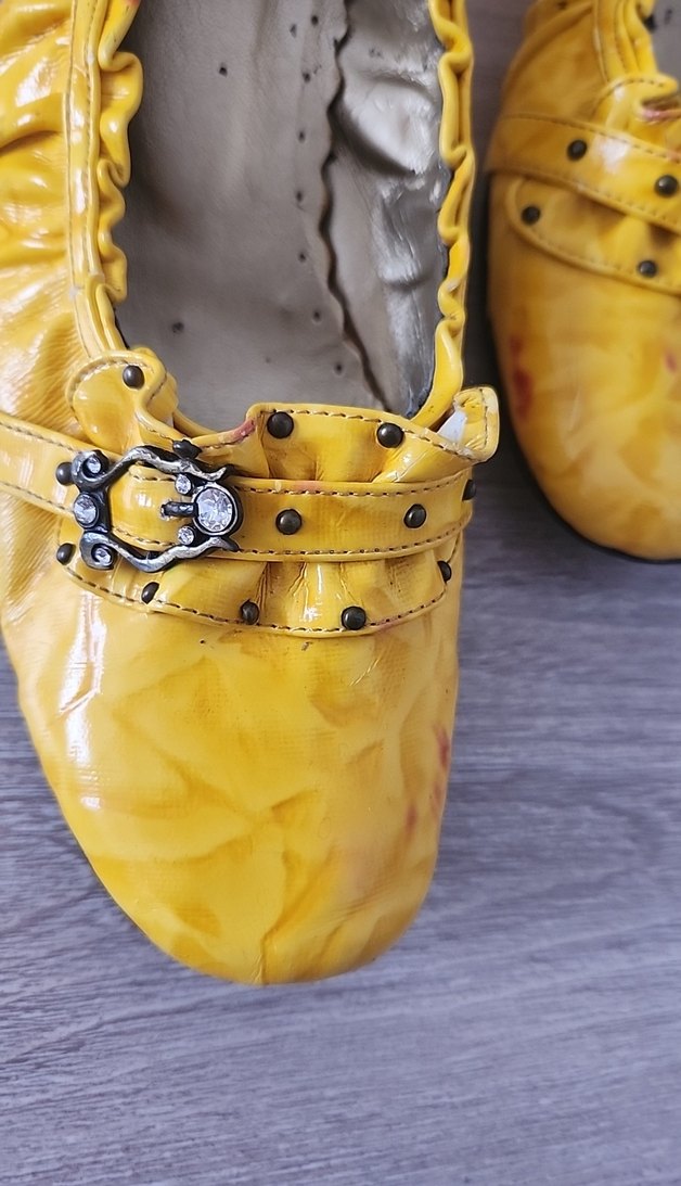 Sarı Parlak Tokalı Blok Topuklu Kadın Babet - Görsel 5