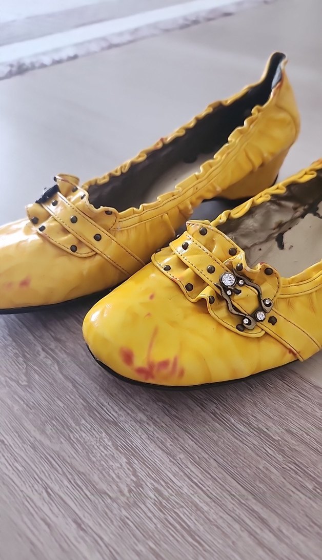 Sarı Parlak Tokalı Blok Topuklu Kadın Babet - Görsel 3