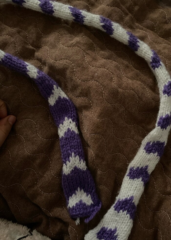 El örgüsü kalp motifli atkı - Görsel 2