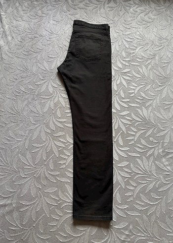 H&M Marka Siyah Jean - Görsel 3