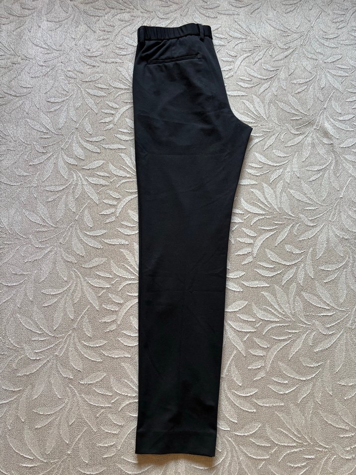 Mango Marka Siyah Yumuşak Kumaş Pantolon - Görsel 3