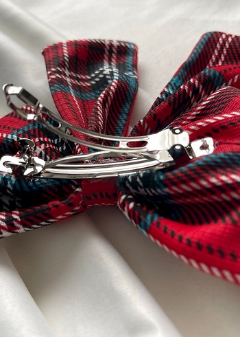 Kırmızı Ekoseli Fiyonk Toka - Görsel 3