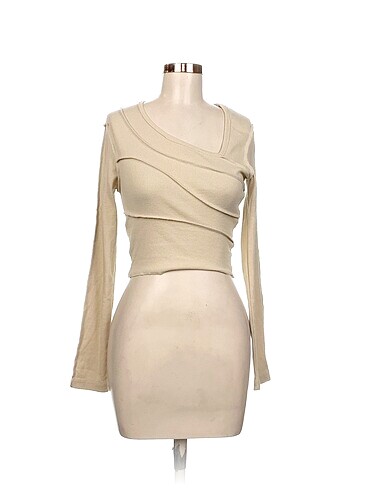 Zara Bluz %70 İndirimli.