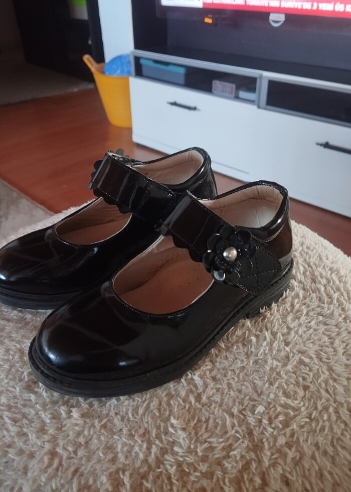 Polaris kız çocuk rugan ayakkabı - Görsel 4