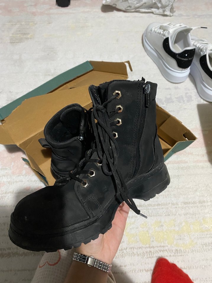 Siyah Kadın bot - Görsel 2