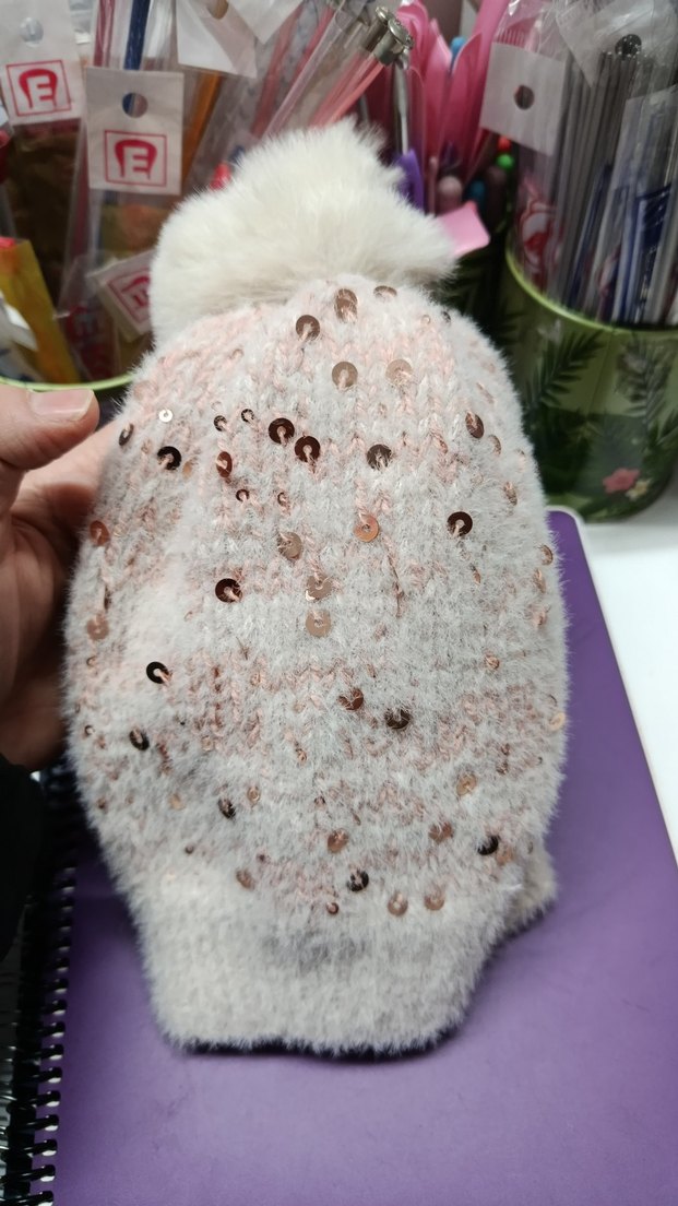 Bej Pullu Kadın örgü Bere - Görsel 2