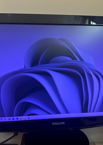 21,5 inç Philips monitör satılık - Görsel 4