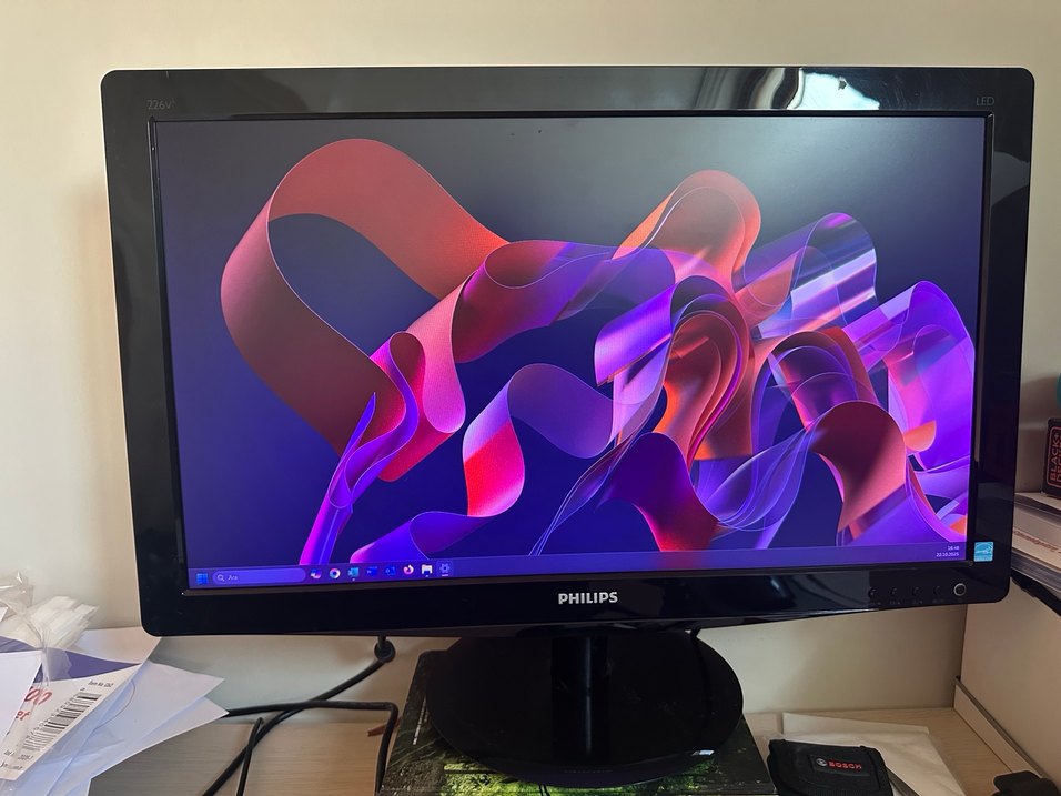 21,5 inç Philips monitör satılık - Görsel 3