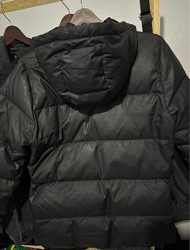 m Beden Adidas mont