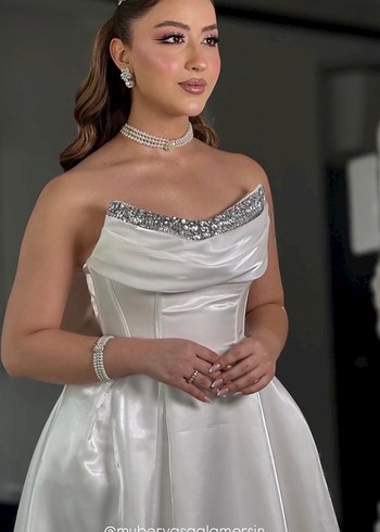 Beyaz Straplez Uzun A Kesim nişanlık abiye veya gelinlik - Görsel 4