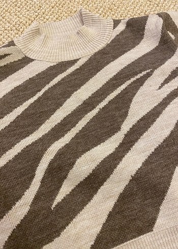 Vizon Zebra Desenli Triko Kadın Kazak - Görsel 2