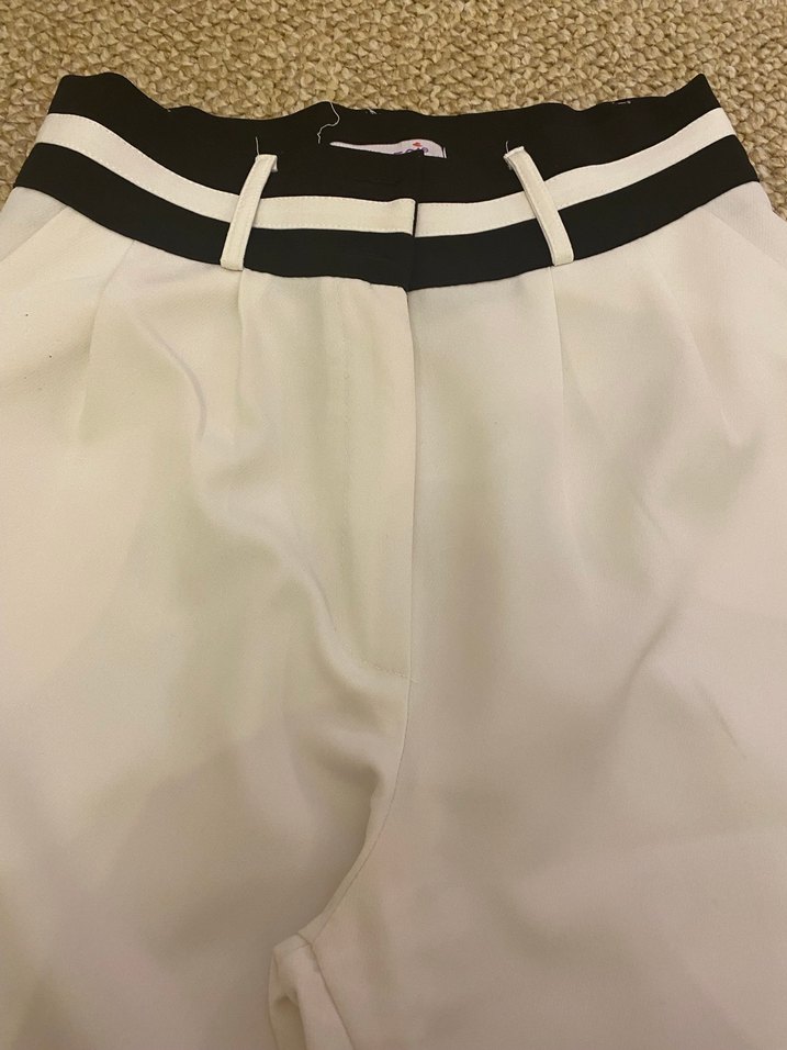 Beyaz Kumaş Pantolon - Görsel 2