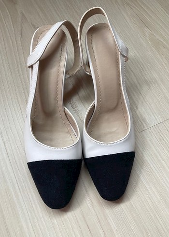 Beyaz Siyah Topuklu Ofis Ayakkabısı - Görsel 3