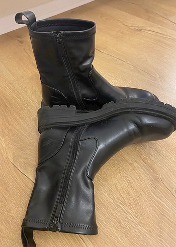 Pull and Bear Streç Bot - Görsel 2