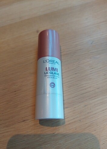 L'Oréal Paris Loreal lumi glass highlighter