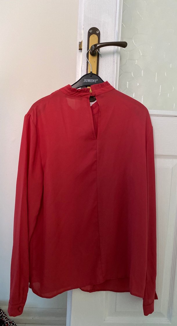 Kırmızı Fırfırlı Uzun Kollu Bluz - Görsel 2