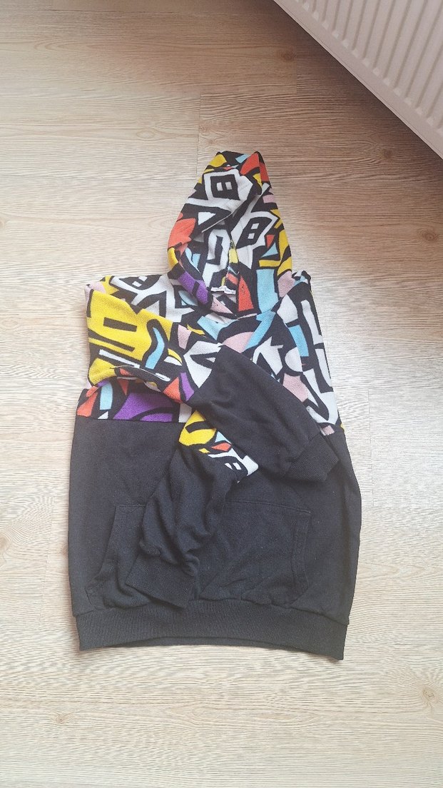 Renkli Desenli Kapüşonlu Erkek Sweatshirt - Görsel 4