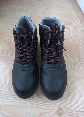 Demir burunlu güvenlik ayakkabısı, yeni. - Görsel 2