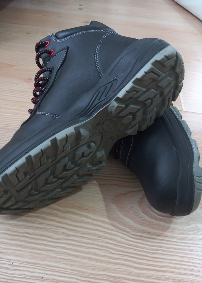 Demir burunlu güvenlik ayakkabısı, yeni. - Görsel 5