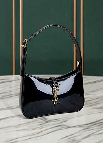 Beden çeşitli Renk YSL Saint Laurent