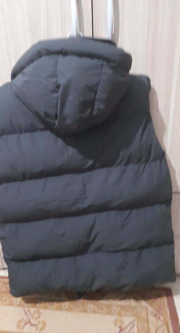 Siyah Fermuarlı Kadın Şişme Yelek - Görsel 5