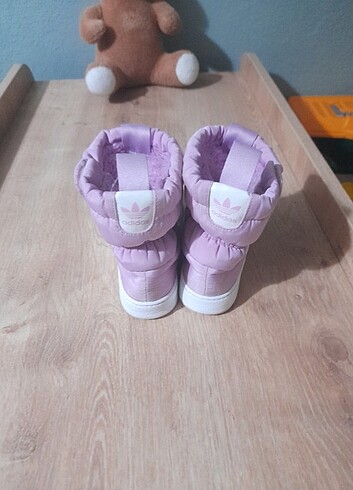 Adidas kiz cocuk bot