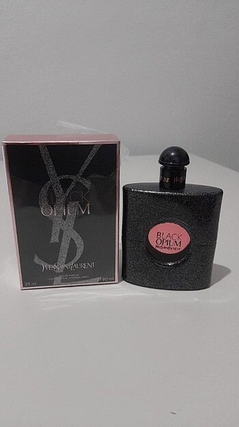 Yves Saint Laurent Bayan parfüm