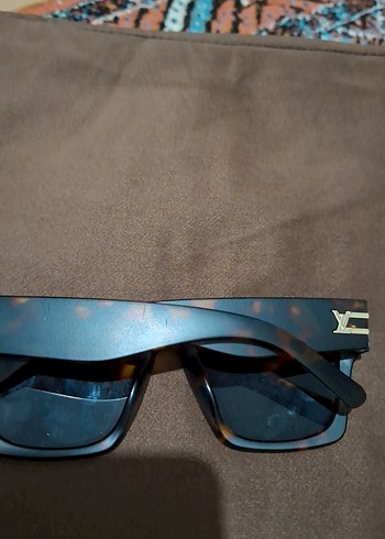 Kahverengi Tokalı Kadın Güneş Gözlüğü - Görsel 4