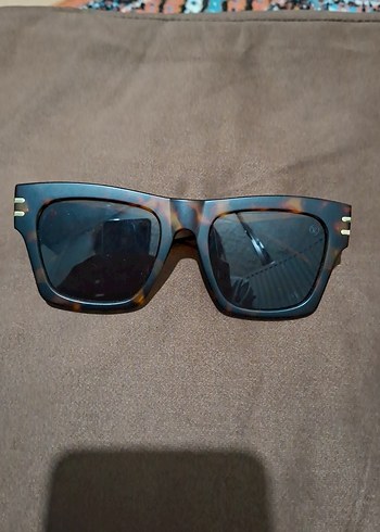 Kahverengi Tokalı Kadın Güneş Gözlüğü - Görsel 2